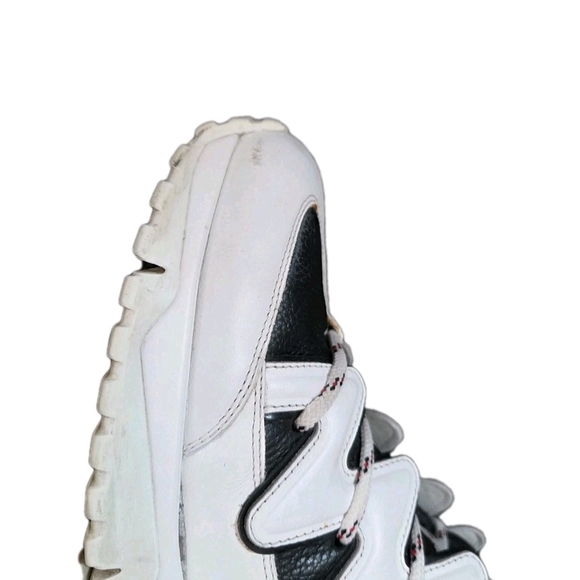 Louis Vuitton White & Black LV Run Away Sneakers - Picture 12 of 16